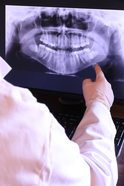 Best Holiday Emergency Dentist in Bude, MS