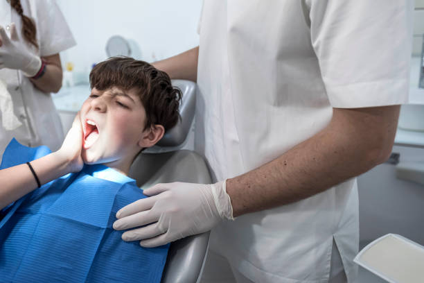 Best Emergency Dentist for Knocked-Out Tooth in Bude, MS